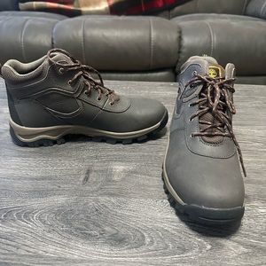 Timberland Mt. Maddsen Waterproof Hiking Boot